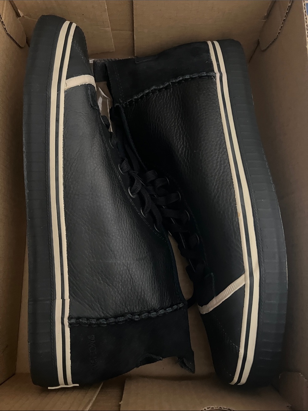 Men's Sorel Sentry Chuka Lea-Size 15 (NWT)